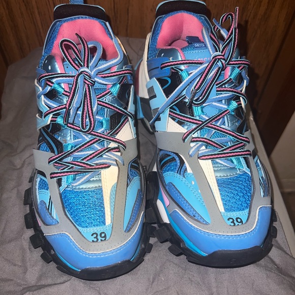 Women’s Balenciaga Track shoes - Picture 3 of 9